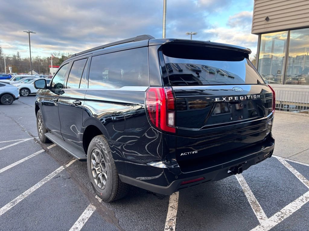 New 2025 Ford Expedition Max Active image 9