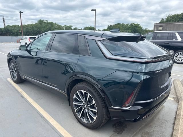 Used 2024 Cadillac Lyriq Sport w/ LPO, Floor Liner Package AWD/4WD image 4