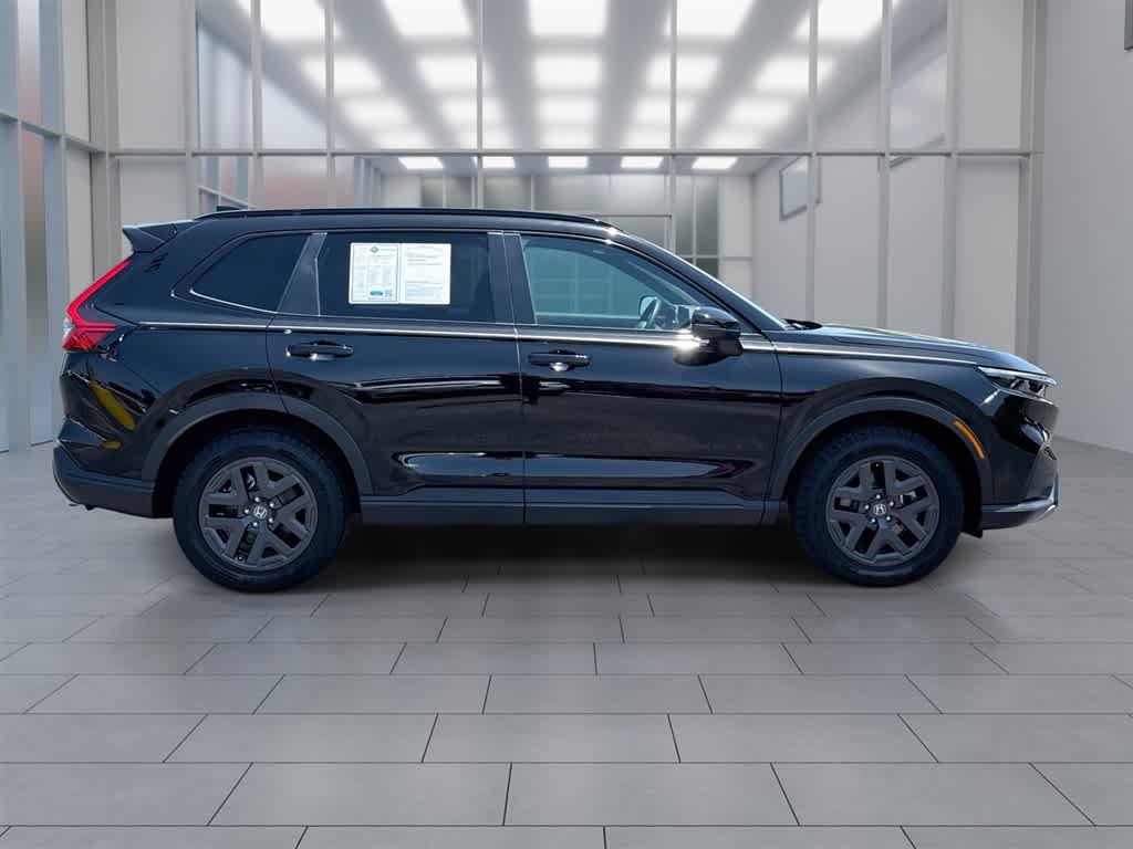 Certified 2026 Honda CR-V TrailSport image 2