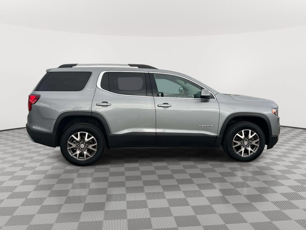Used 2023 GMC Acadia SLE w/ Driver Convenience Package AWD/4WD image 4