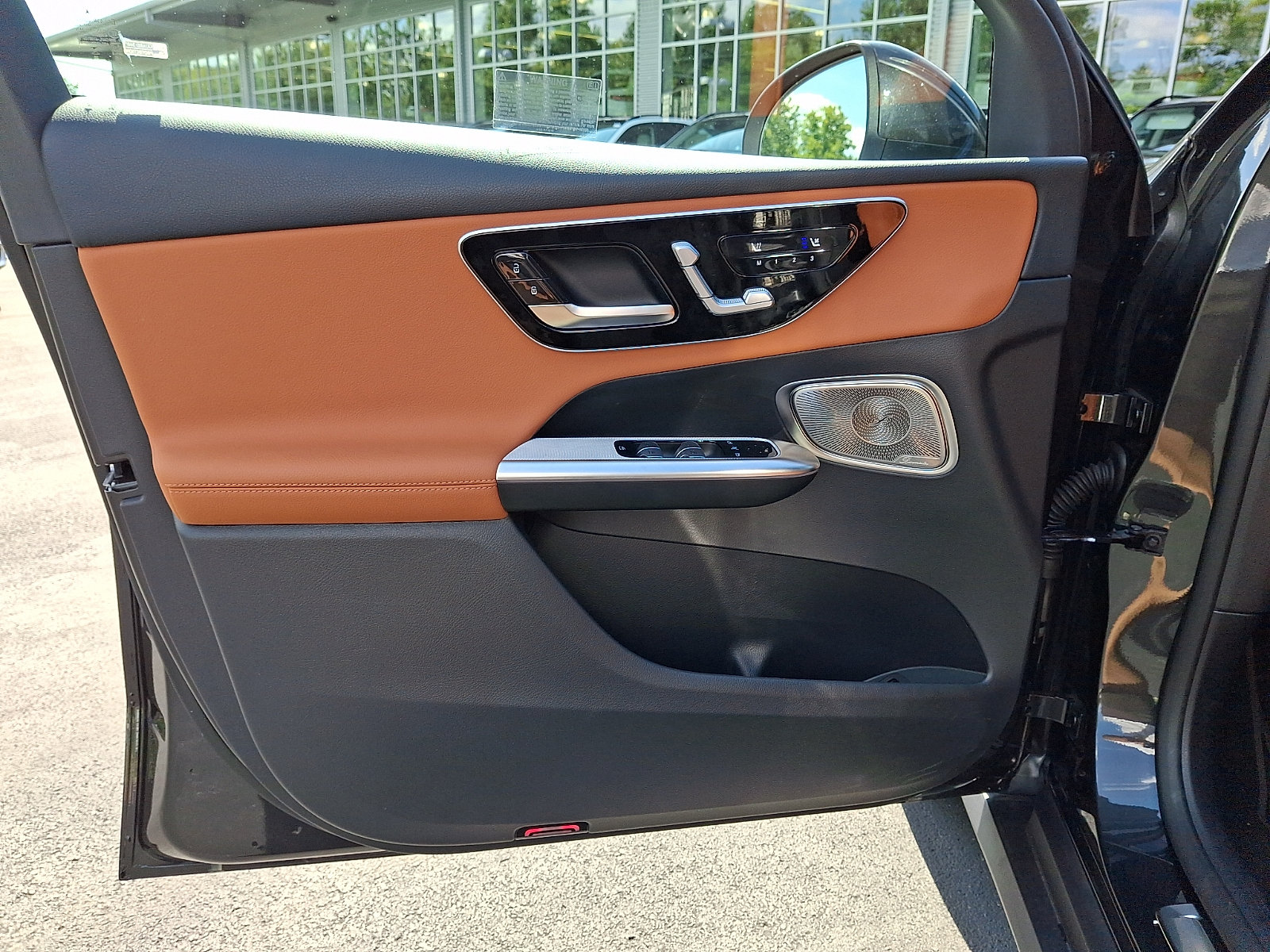 Certified 2026 Mercedes-Benz GLC 300 4MATIC image 12