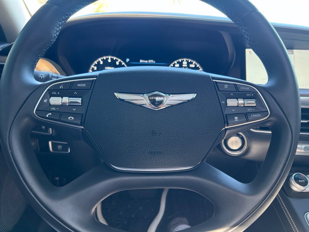 Used 2021 Genesis G90 5.0 Ultimate RWD image 11