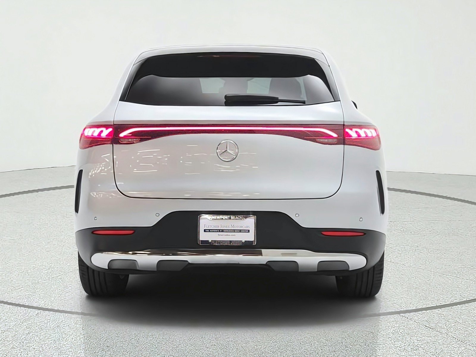 Certified 2023 Mercedes-Benz EQE 350+ SUV image 6