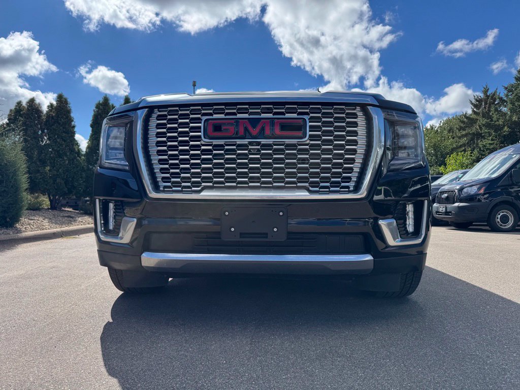 Used 2021 GMC Yukon Denali w/ Denali Ultimate Package AWD/4WD image 5