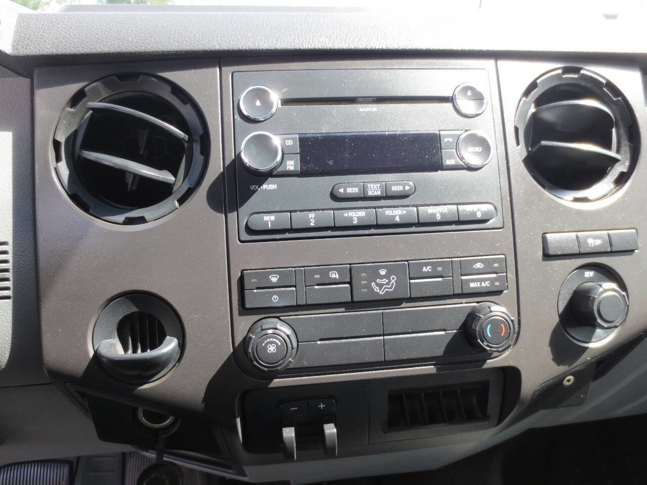 Used 2012 Ford F250 XL w/ PWR Equipment Group image 9