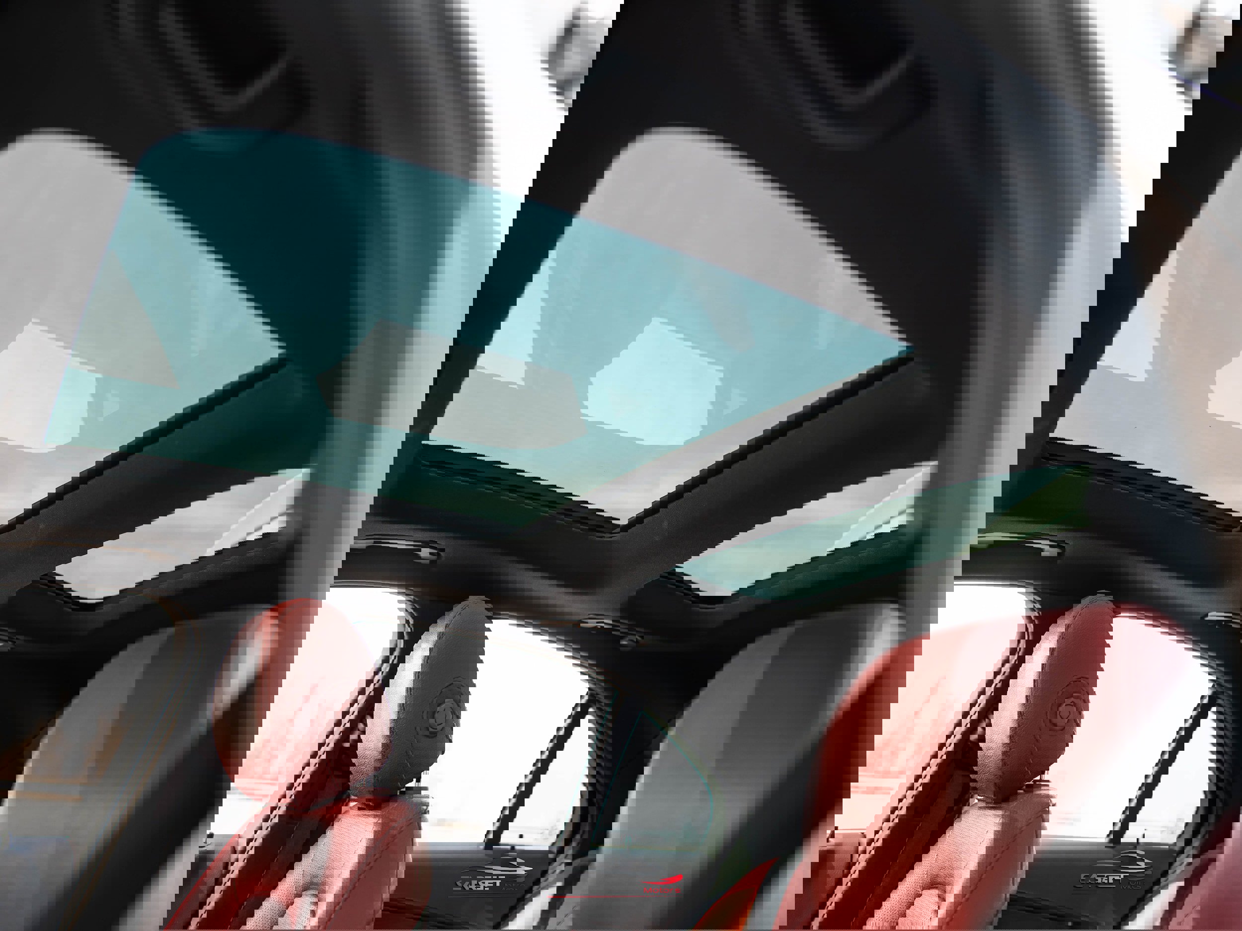 Used 2015 Mercedes-Benz C 400 4MATIC image 37