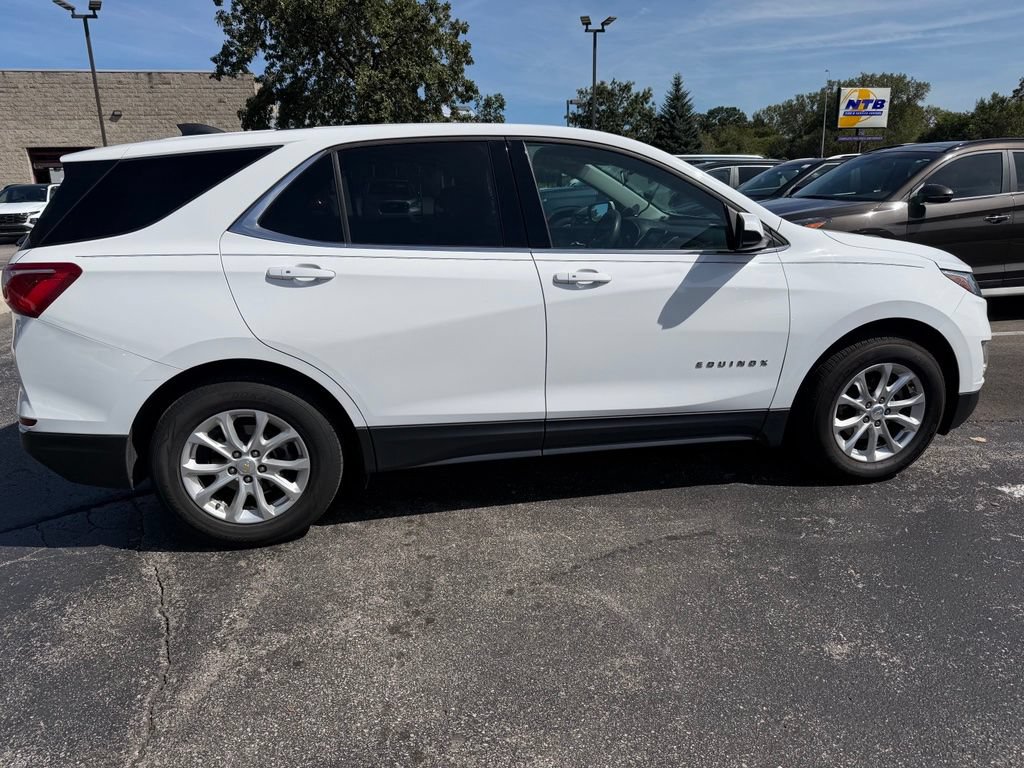 Used 2018 Chevrolet Equinox LT FWD image 3