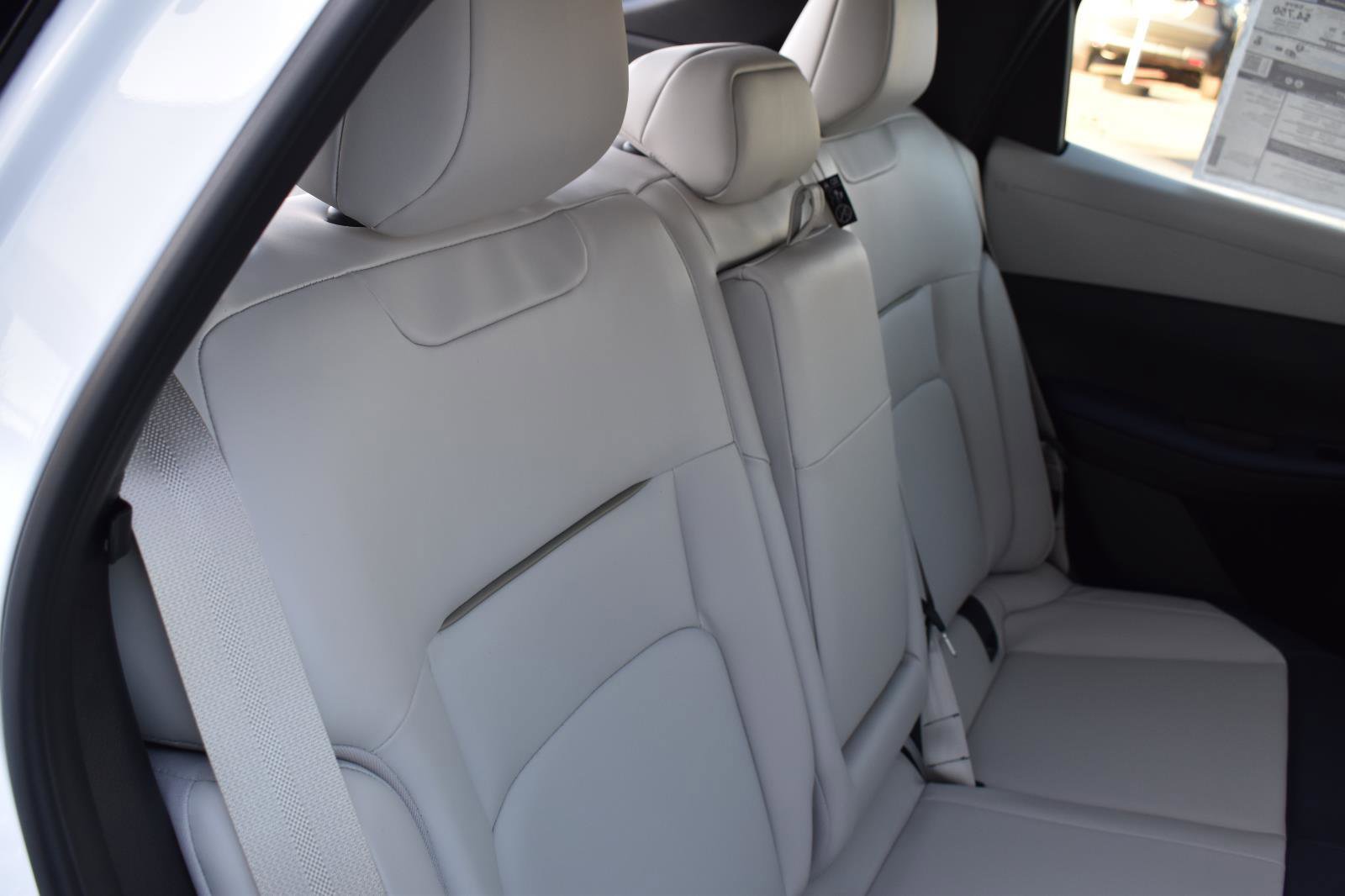 New 2026 Nissan Leaf SV+ w/ Illuminated Package image 43