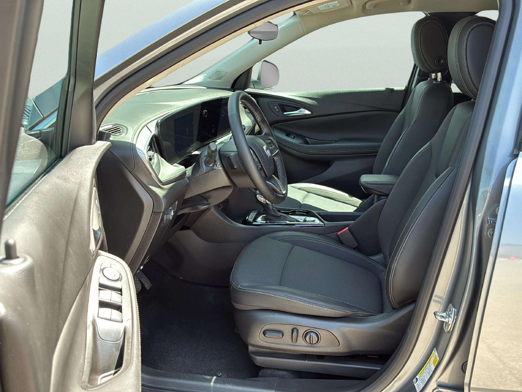 Used 2026 Buick Encore GX Preferred w/ Advanced Technology Package FWD image 28
