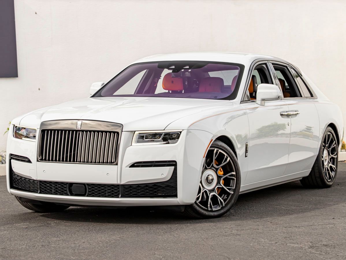 Certified 2023 Rolls-Royce Ghost Black Badge w/ Black Badge Ghost Package image 1