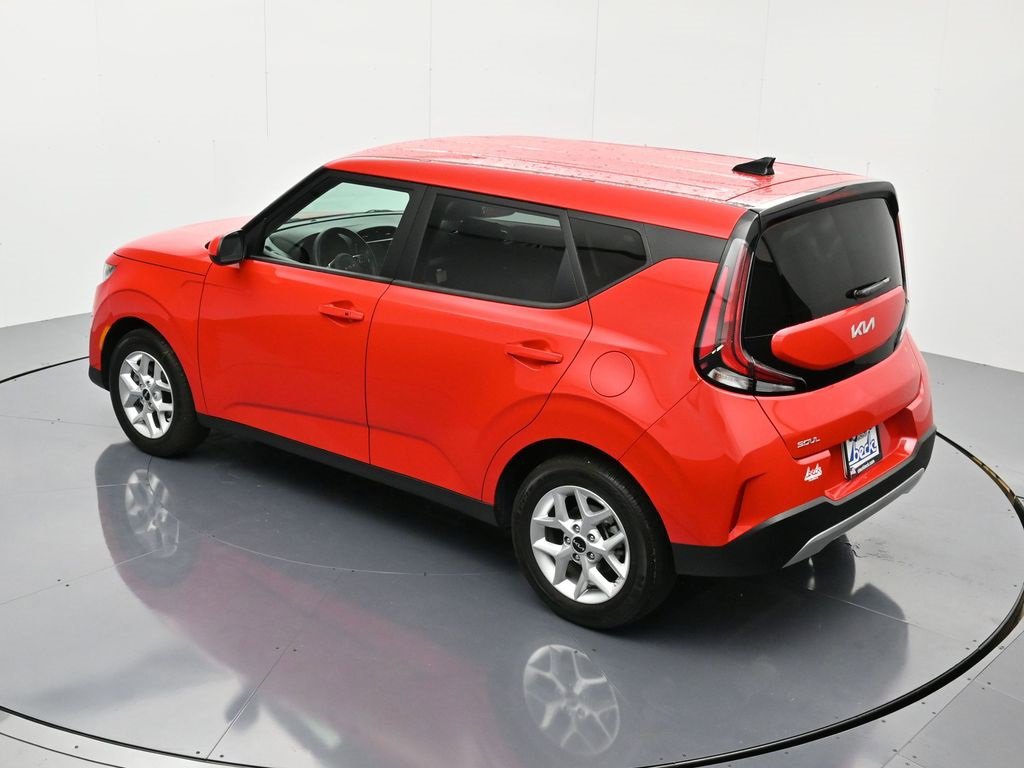 Used 2024 Kia Soul S image 32
