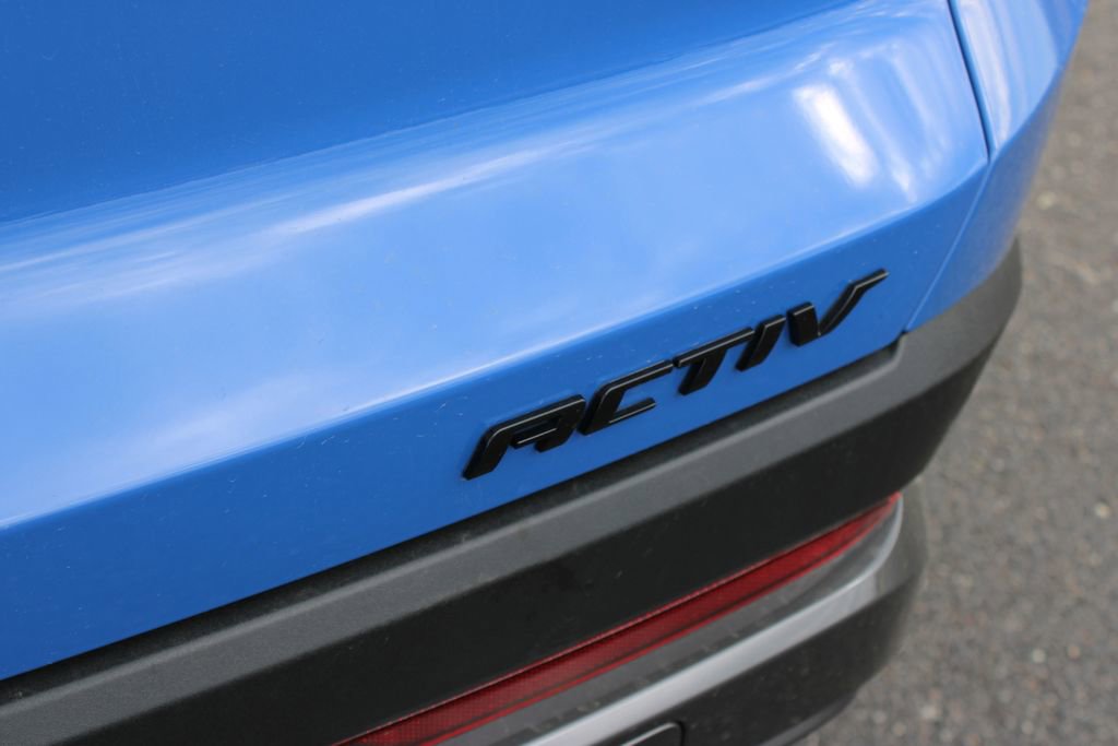 Used 2025 Chevrolet Equinox ACTIV w/ Safety and Technology Package image 16