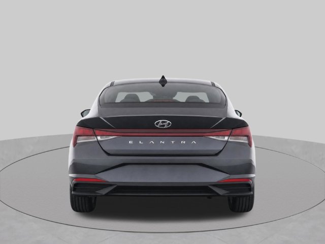 Used 2021 Hyundai Elantra SE FWD image 6
