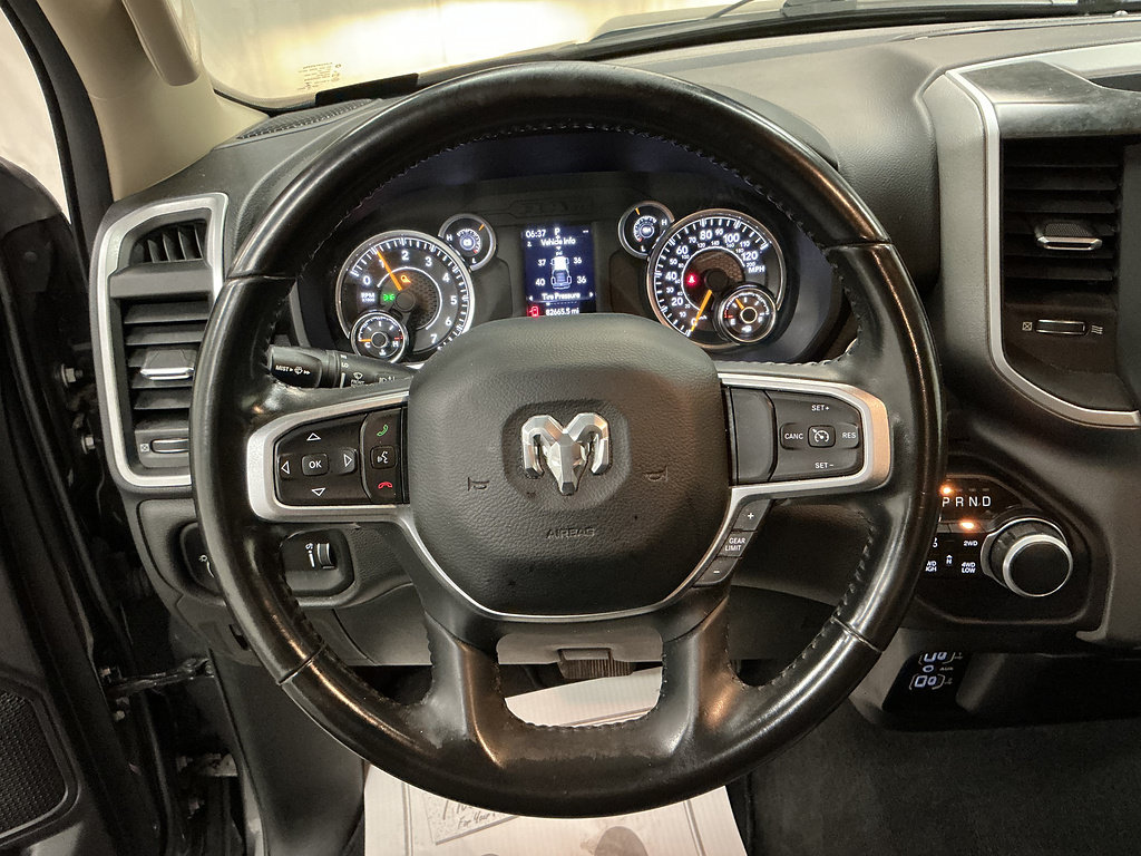 Used 2020 RAM 1500 Big Horn AWD/4WD image 12