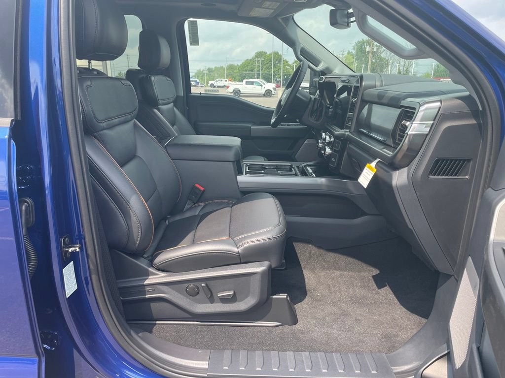 New 2026 Ford F350 Lariat w/ Black Appearance Package AWD/4WD image 13
