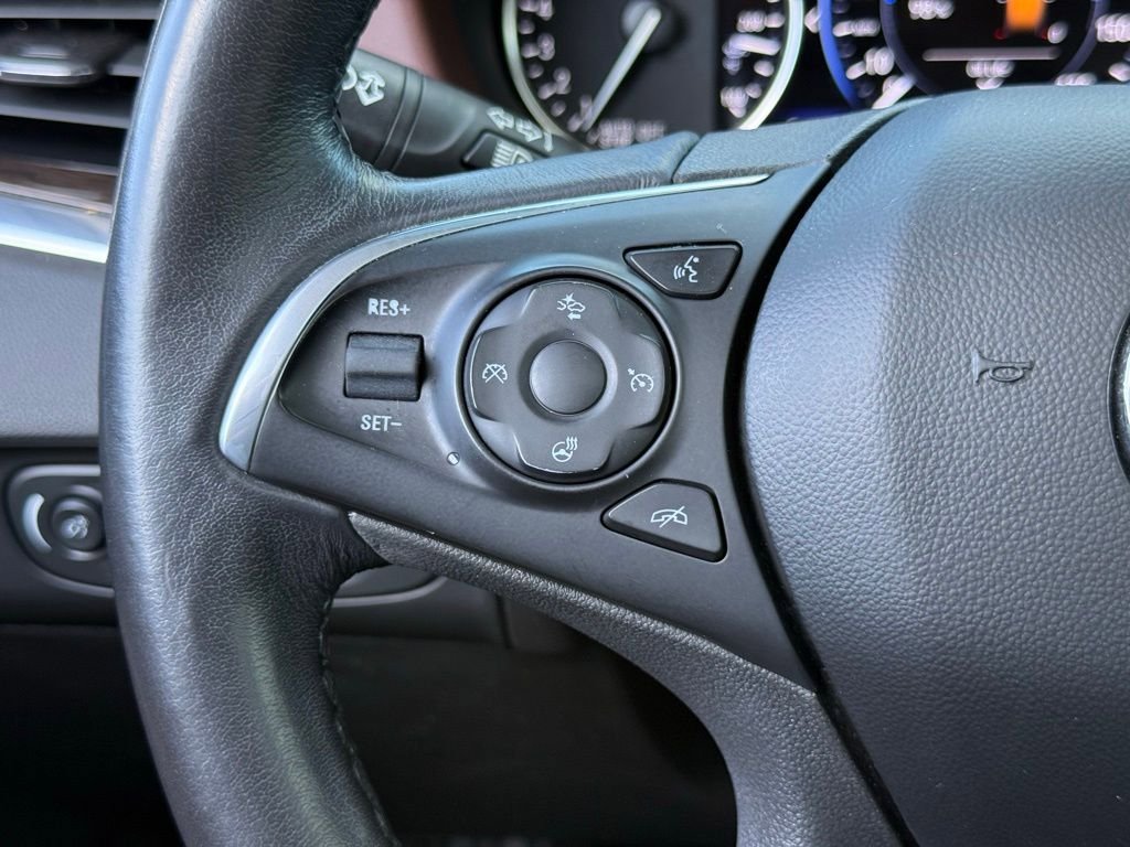 Used 2021 Buick Enclave Avenir w/ Avenir Technology Package image 31