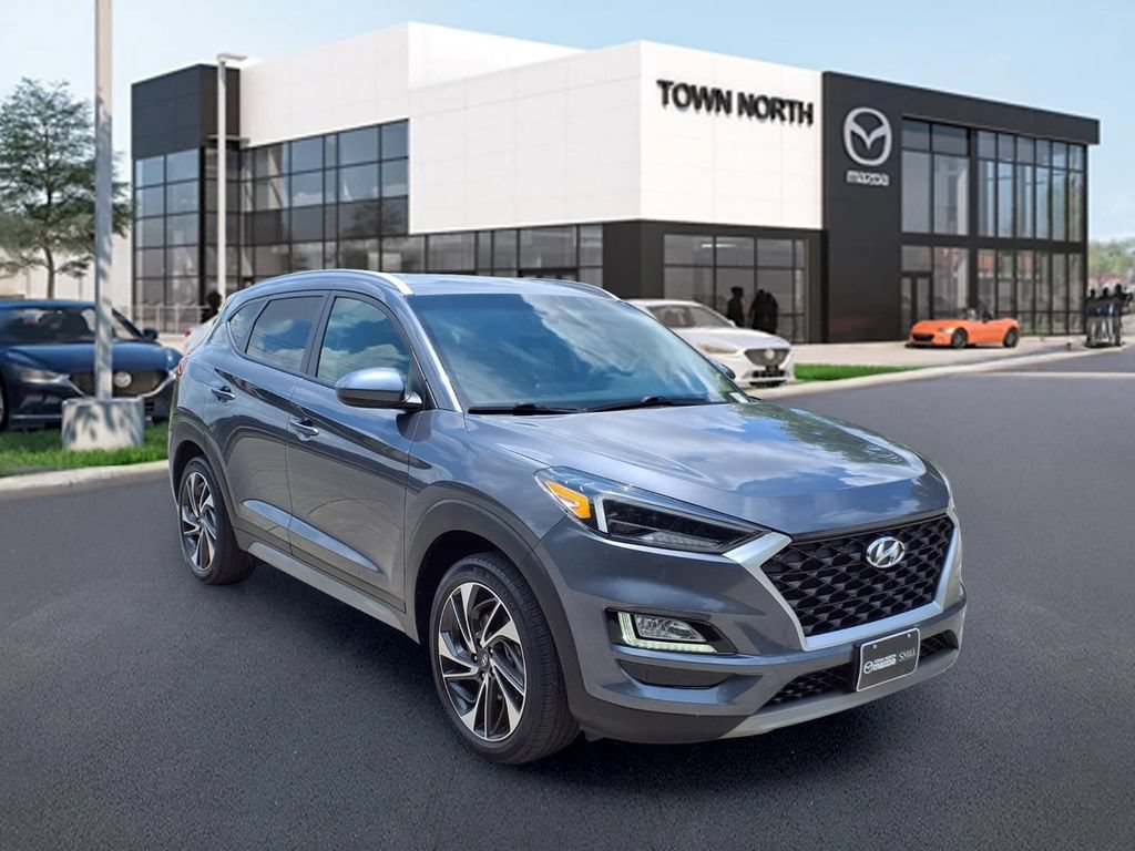 Used 2019 Hyundai Tucson Sport FWD image 1