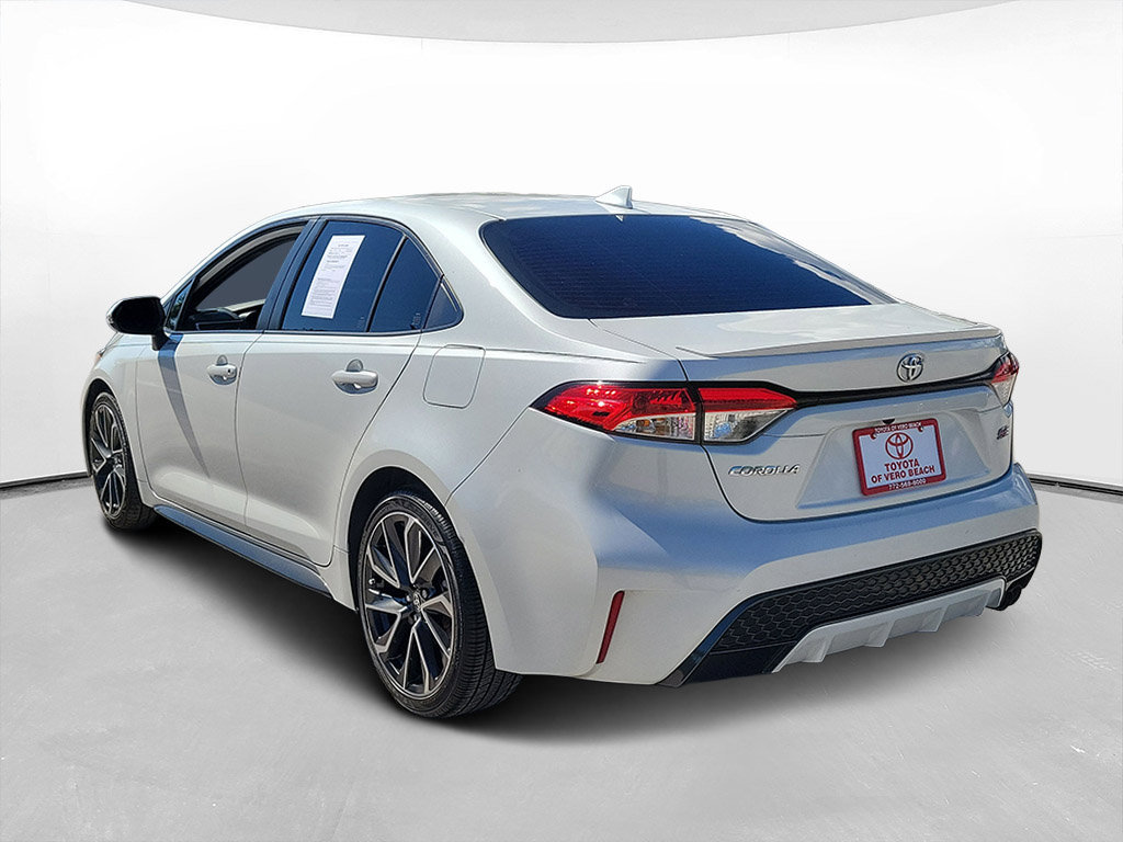 Used 2022 Toyota Corolla SE FWD image 6