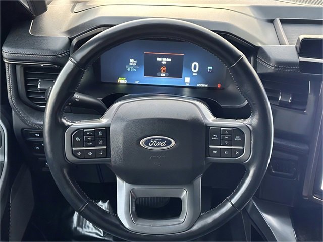 Used 2022 Ford F150 Lightning Lariat image 11