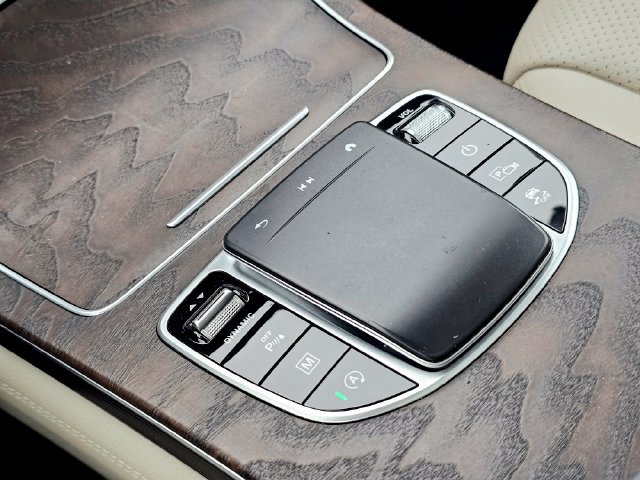 Certified 2021 Mercedes-Benz GLC 300 4MATIC image 36