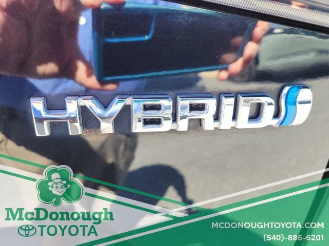 Used 2021 Toyota Highlander XLE image 25