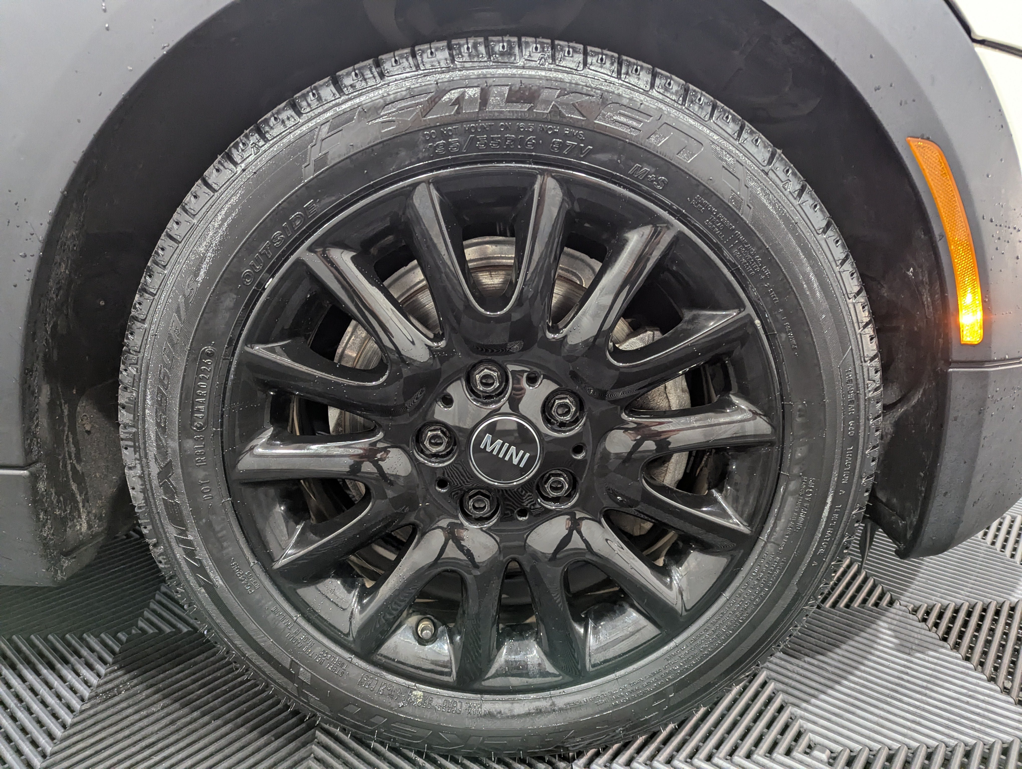Used 2017 MINI Cooper Convertible FWD image 6