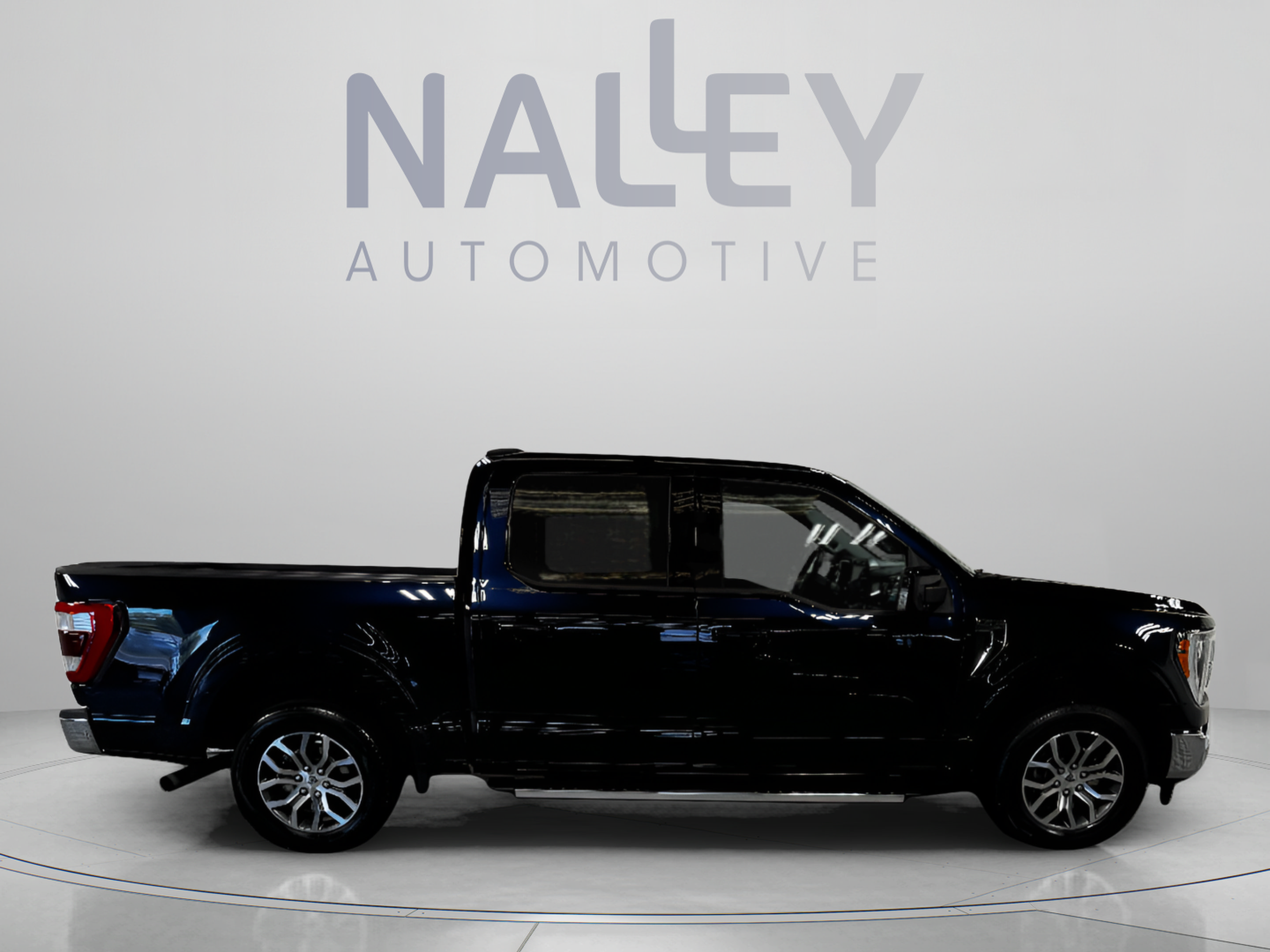 Used 2022 Ford F150 Lariat RWD image 6