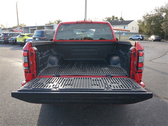 Used 2023 Nissan Frontier SV image 12