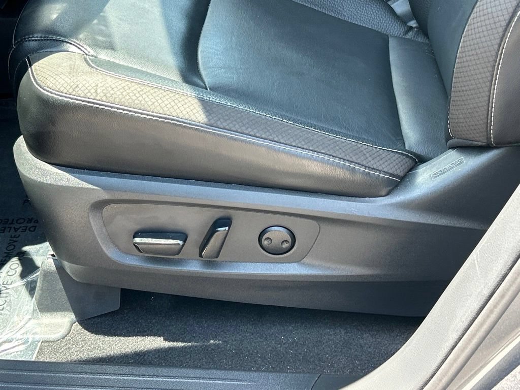 Certified 2024 Nissan Pathfinder SL AWD/4WD image 18