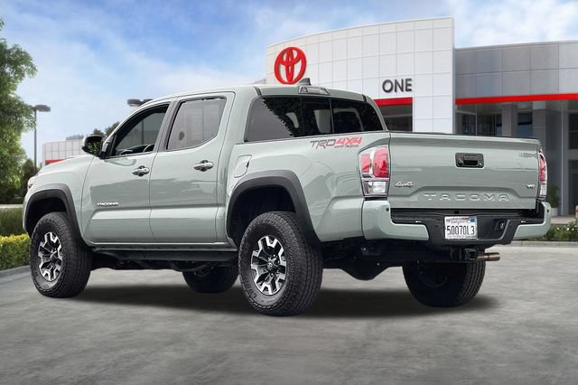 Used 2022 Toyota Tacoma TRD Off-Road w/ TRD Premium Off Road Package AWD/4WD image 8