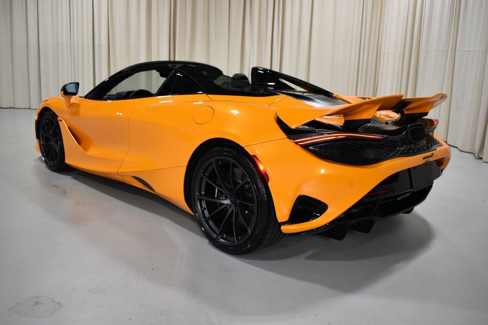 New 2027 McLaren 750S Spider RWD image 7