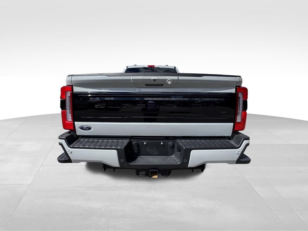 Used 2025 Ford F250 Platinum AWD/4WD image 9