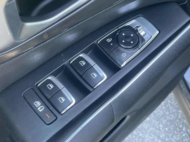 Certified 2024 Kia Sorento S FWD image 28