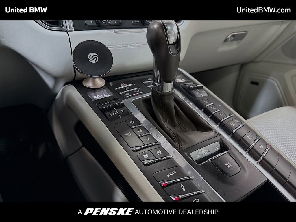 Used 2015 Porsche Macan S AWD/4WD image 11