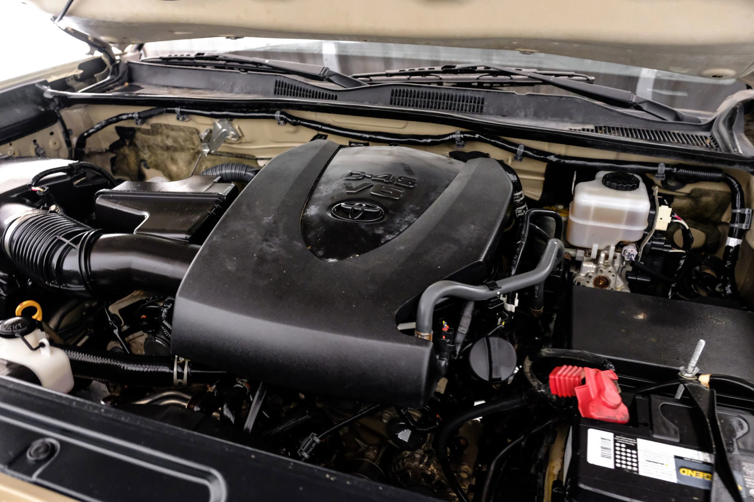 Used 2017 Toyota Tacoma TRD Off-Road image 42