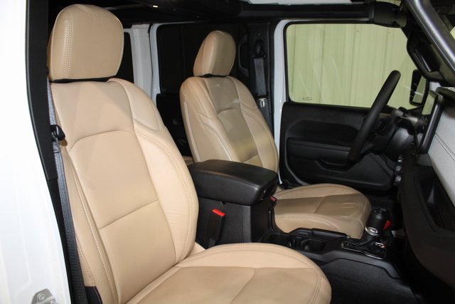 Used 2024 Jeep Wrangler Unlimited image 18