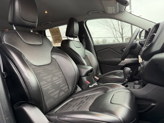 Used 2022 Jeep Cherokee Latitude image 41