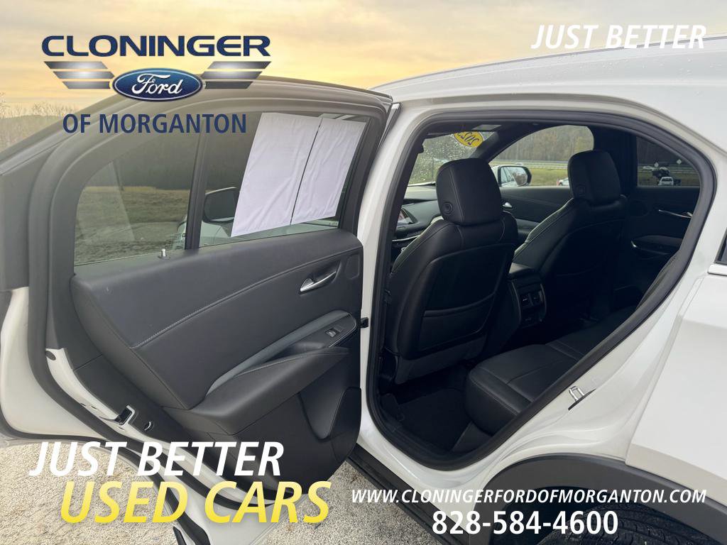 Used 2023 Cadillac XT4 Premium Luxury image 13