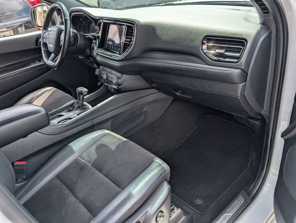 Used 2022 Dodge Durango GT image 17
