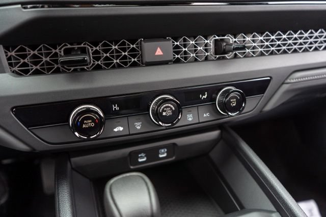 Used 2023 Honda Accord LX image 23