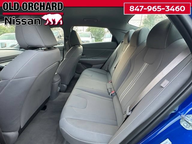 Used 2025 Hyundai Elantra SEL FWD image 11