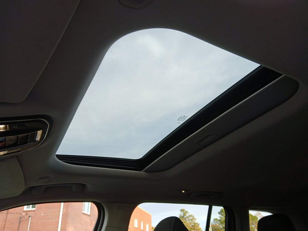 Certified 2023 Jeep Grand Cherokee Laredo X image 44