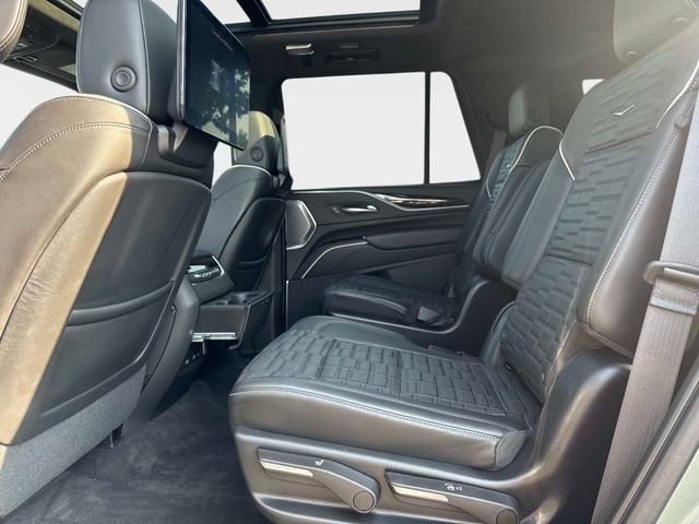 Certified 2023 Cadillac Escalade V AWD/4WD image 12