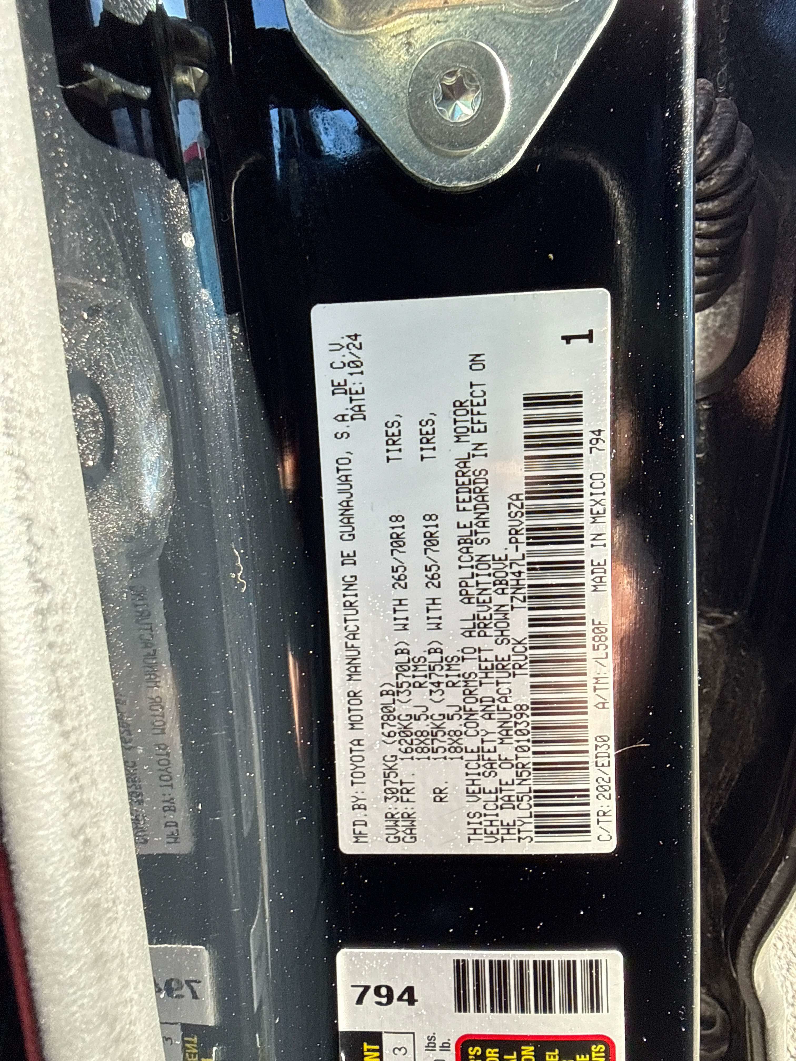 Used 2024 Toyota Tacoma TRD Pro AWD/4WD image 26