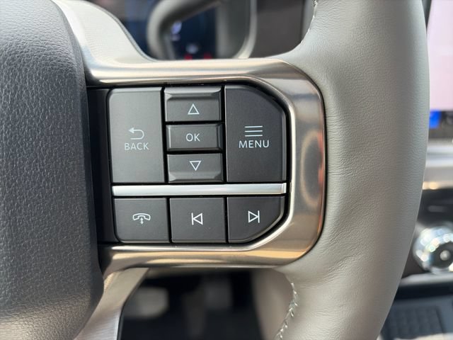 New 2026 Ford F450 Platinum w/ Platinum Plus Package AWD/4WD image 13