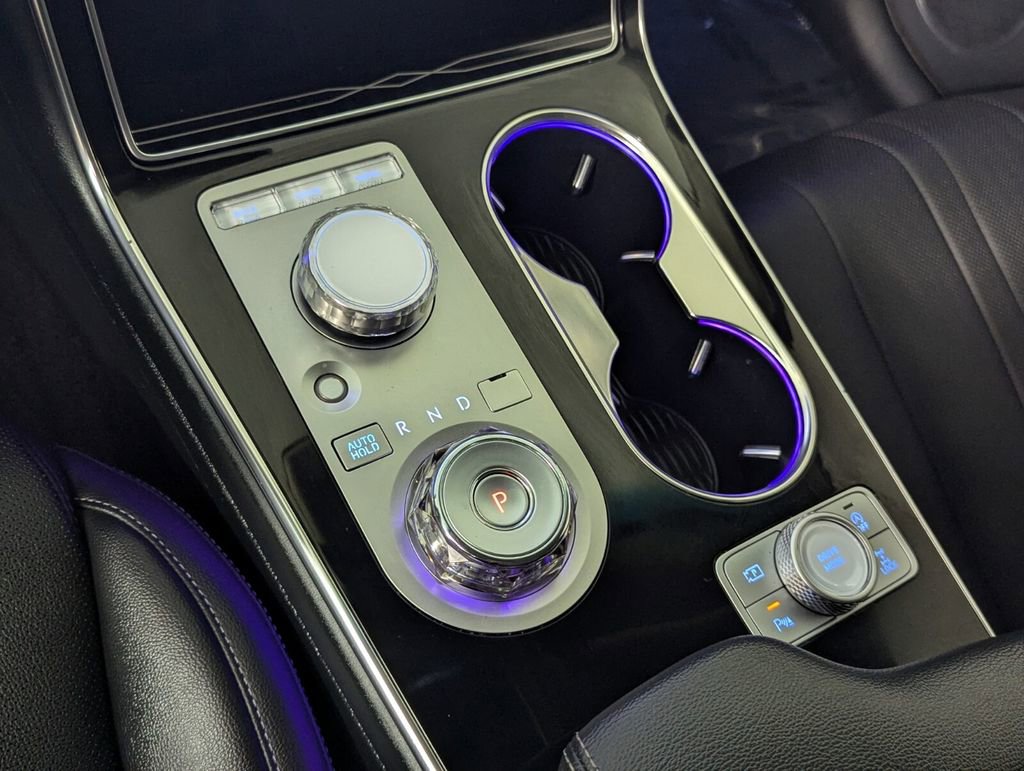 Used 2025 Genesis GV80 2.5T AWD/4WD image 23