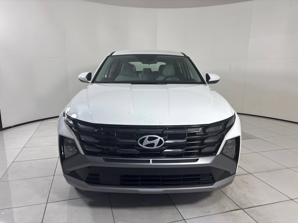 New 2026 Hyundai Tucson SE w/ Tow & Go Package FWD image 8
