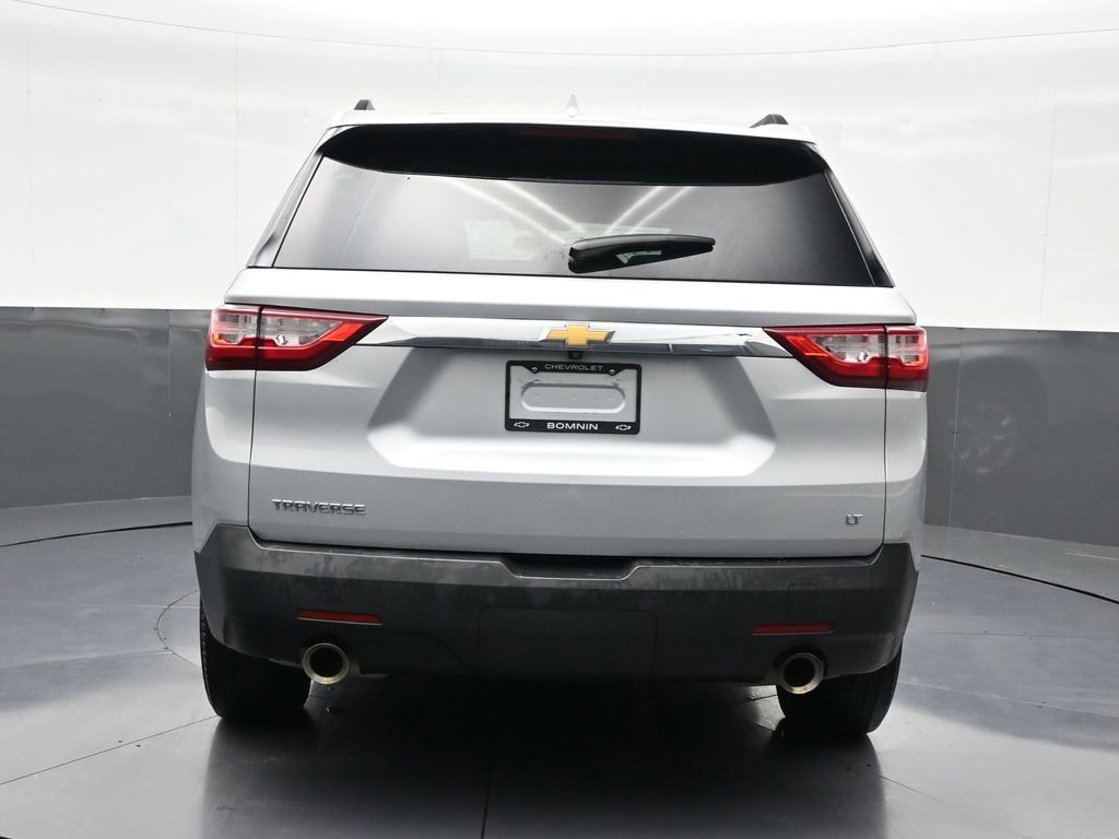 Used 2021 Chevrolet Traverse LT image 4