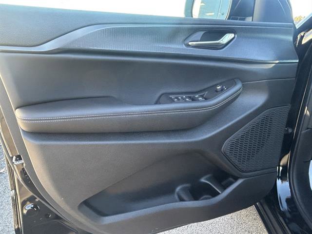 New 2025 Jeep Grand Cherokee Laredo image 21