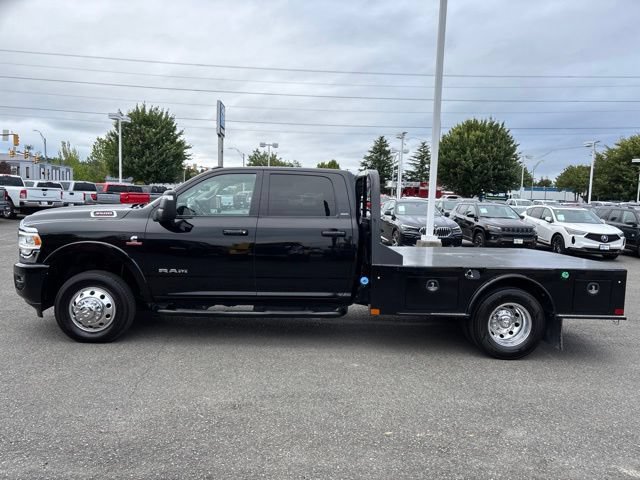 Used 2024 RAM 3500 Laramie AWD/4WD image 2